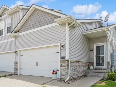 1183 SE Williams Ct, Waukee, IA 50263