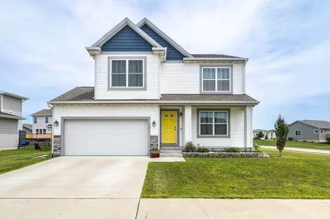 3635 Linden Dr SW, Bondurant, IA 50035