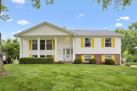 2001 Pleasant St, West Des Moines, IA 50265