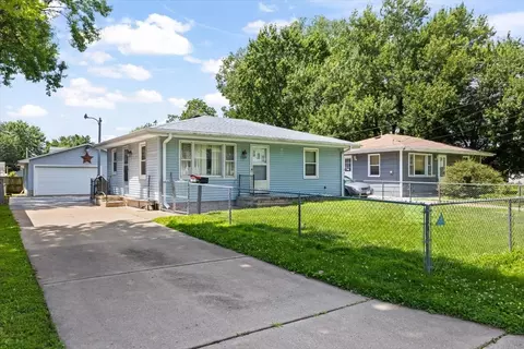 2921 Kinsey Ave, Des Moines, IA 50317