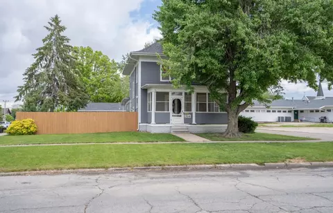 314 E 3rd St N, Newton, IA 50208