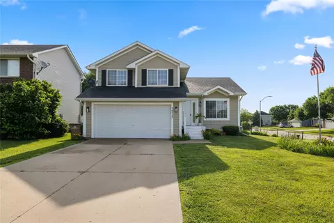 1215 7th Ave SE, Altoona, IA 50009