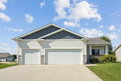 2914 SW Pleasant St, Ankeny, IA 50023