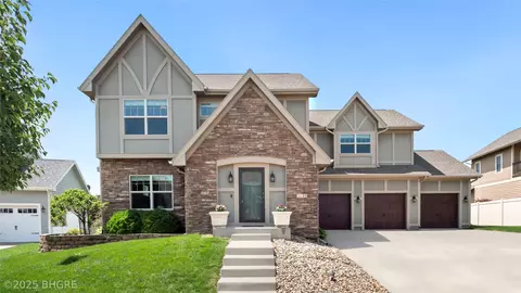 2410 SW 17th St, Ankeny, IA 50023