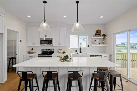 4522 NW 17th St, Ankeny, IA 50023