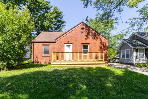 3920 12th St, Des Moines, IA 50313