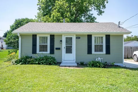 1421 N 4th Ave E, Newton, IA 50208