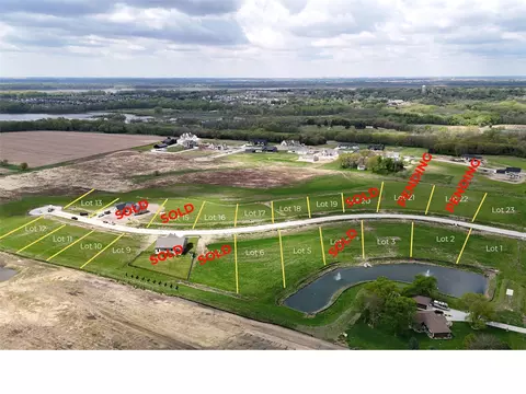 499 NE Monarch Dr, Polk City, IA 50226