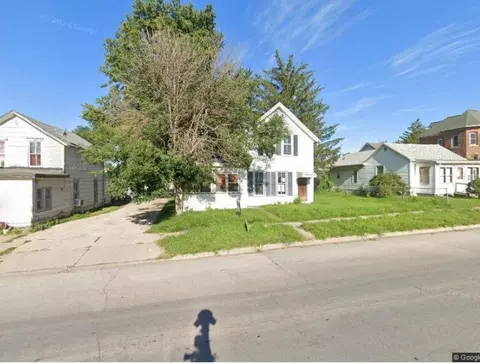 205 S 3rd Street Ave, Marshalltown, IA 50158