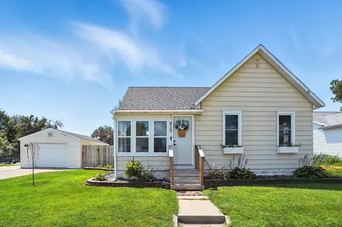 510 Maple Ave, Woodward, IA 50276