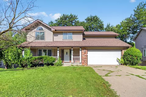 404 31st St, West Des Moines, IA 50265