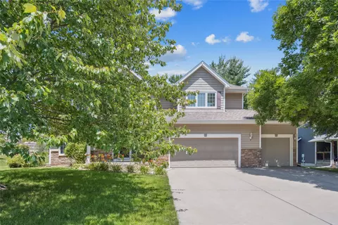 303 Trevor Ct, Norwalk, IA 50211