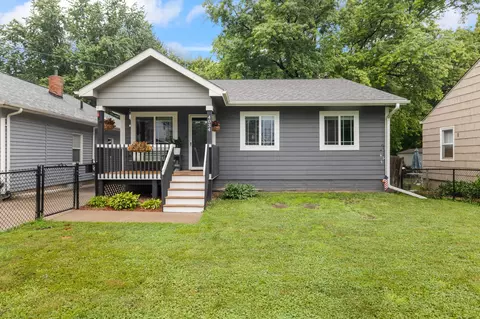 4034 6th Ave, Des Moines, IA 50313
