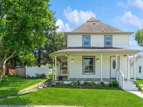 117 W Broadway St, Colfax, IA 50054