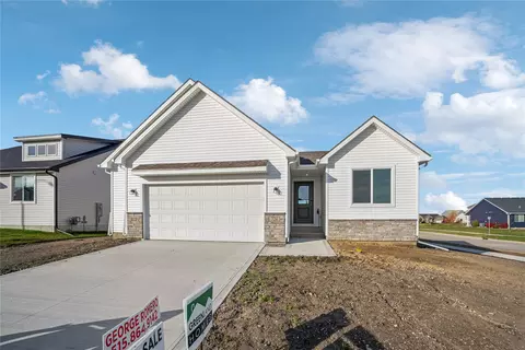 724 NE Meadow Landing Dr, Ankeny, IA 50021