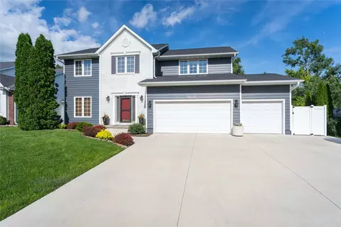 3605 80th St, Urbandale, IA 50322