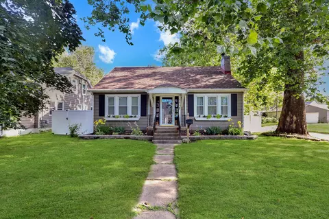 618 Arthur Ave, Des Moines, IA 50313