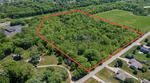 7025 NW 4th St, Ankeny, IA 50023
