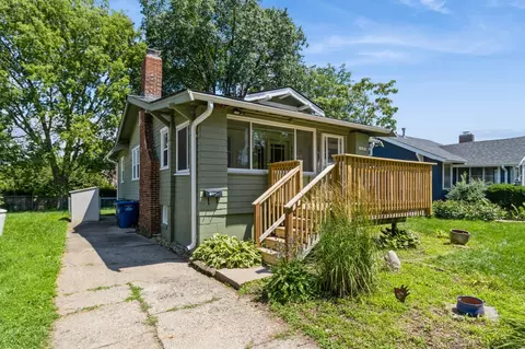 849 39th St, Des Moines, IA 50312