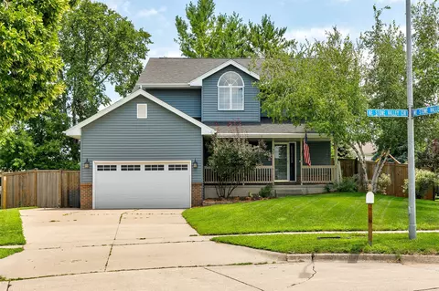 1201 NE Stone Valley Cir, Ankeny, IA 50021