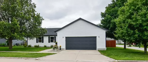 117 W Amy St W, Baxter, IA 50028