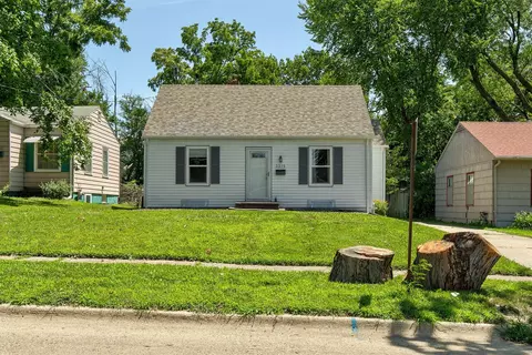 3315 61st St, Des Moines, IA 50322