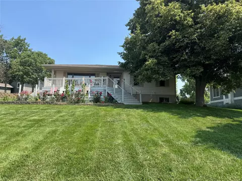 1267 Frontier Rd, Ellston, IA 50074