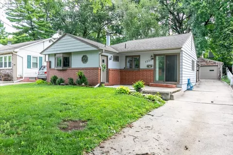 1333 Cummins Pkwy, Des Moines, IA 50311