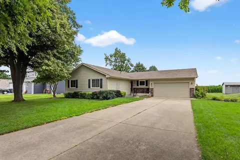 3813 SE 26th St, Des Moines, IA 50320