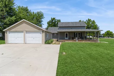 807 Boone St, Sheldahl, IA 50243