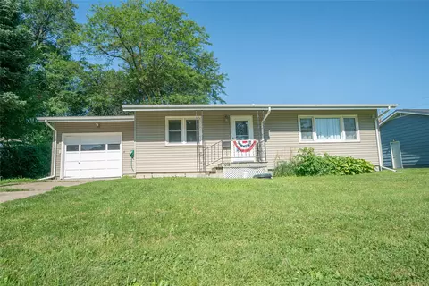 1204 N Maple St, Creston, IA 50801