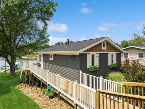 110 Scenic Dr, Montezuma, IA 50171