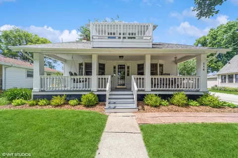 114 SW Pleasant St, Ankeny, IA 50023