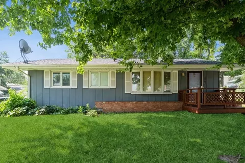 2807 Richmond Ave, Des Moines, IA 50317