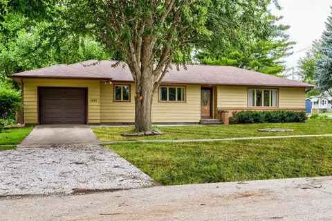 1825 Dewitt St, Ellsworth, IA 50075
