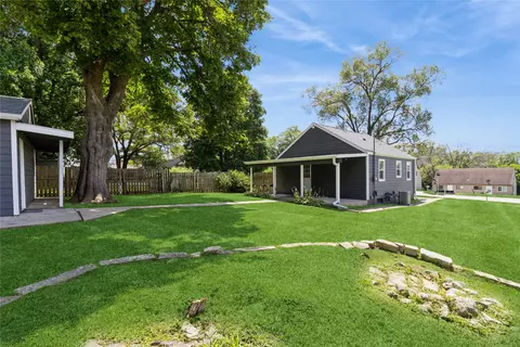 115 Mckinley Ave, Des Moines, IA 50315