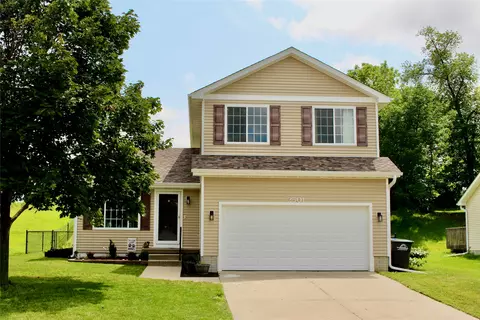 2501 E Porter Ave, Des Moines, IA 50320
