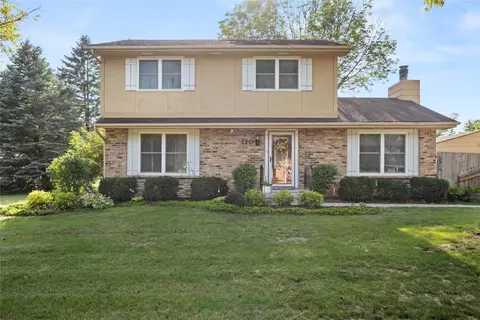 110 10th Ave NW, Altoona, IA 50009