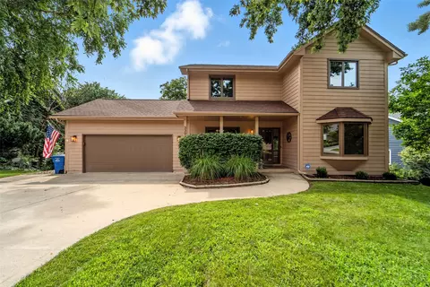 3308 SW 33rd St, Des Moines, IA 50321