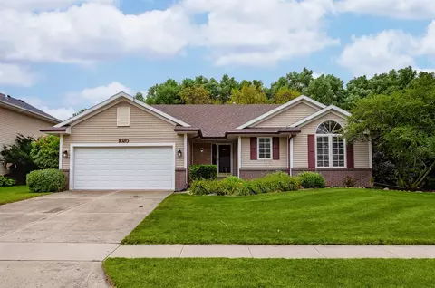 1020 SE Indigo Ln, Waukee, IA 50263