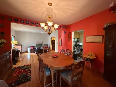 Dining - 3233 68th St, Urbandale, IA 50322 photo 1 of 2