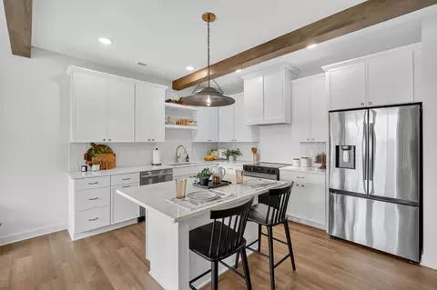 936 Prime St, West Des Moines, IA 50266