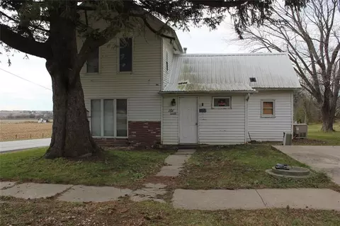 101 4th Ave, Bayard, IA 50029