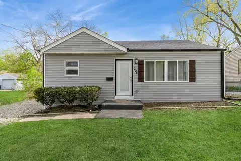 704 Creston Ave, Des Moines, IA 50315
