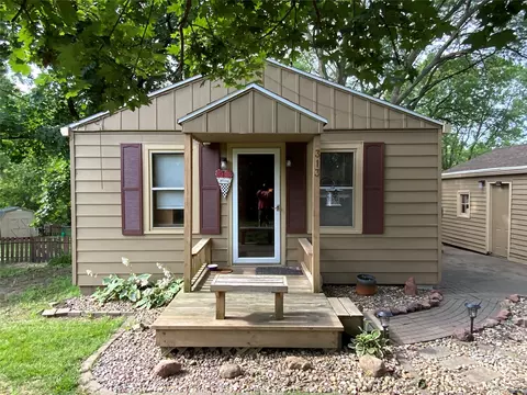 313 E Broad St, Des Moines, IA 50315