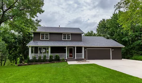 36892 W Shore Ln, Van Meter, IA 50261