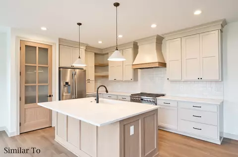 475 NE Monarch Dr, Polk City, IA 50226