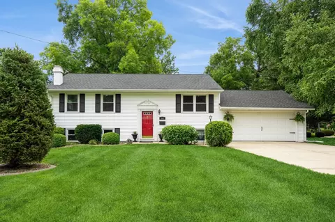 502 4th St SE, Altoona, IA 50009