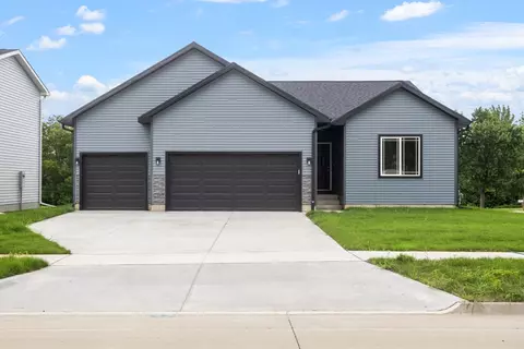 500 Ironwood Ave, Woodward, IA 50276