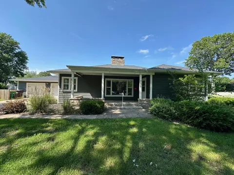701 W Buchanan St, Winterset, IA 50273